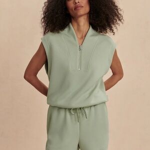 Varley Loretta Half-Zip Sleeveless Sweat Color Snow Sage Size M